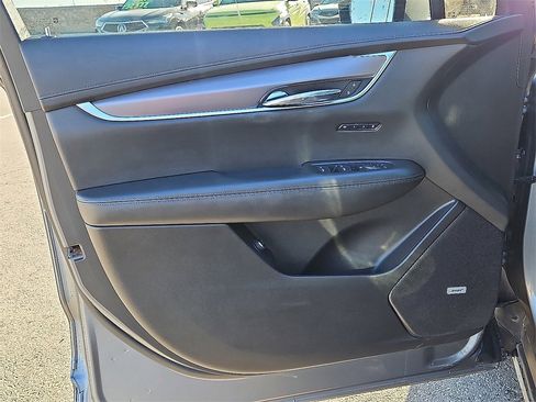 Used 2021 Cadillac XT6 Luxury image 18