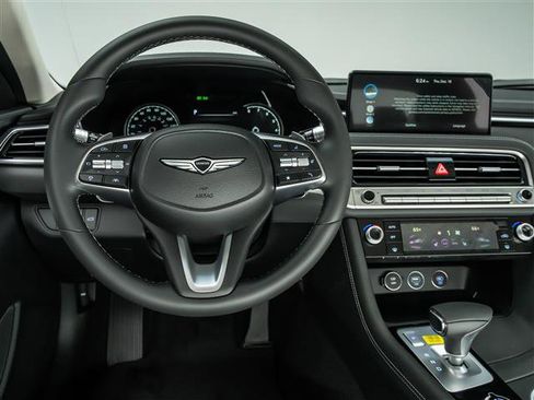 New 2026 Genesis G70 2.5T image 19