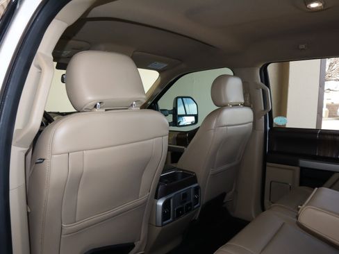 Used 2019 Ford F150 Lariat w/ Equipment Group 502A Luxury image 35