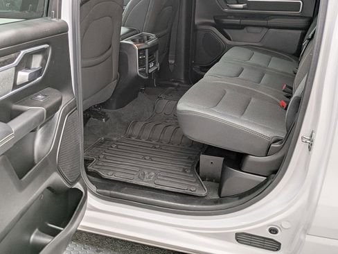 Used 2023 RAM 1500 Big Horn AWD/4WD image 35
