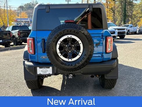 Used 2022 Ford Bronco Badlands image 4