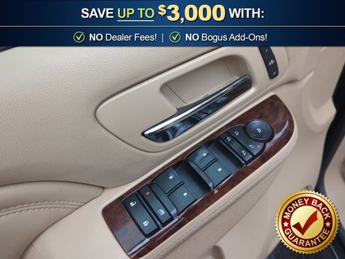 Used 2014 Cadillac Escalade Luxury image 16