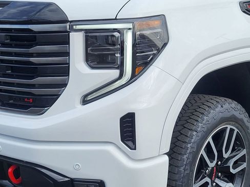 New 2026 GMC Sierra 1500 AT4 w/ AT4 Premium Package AWD/4WD image 5
