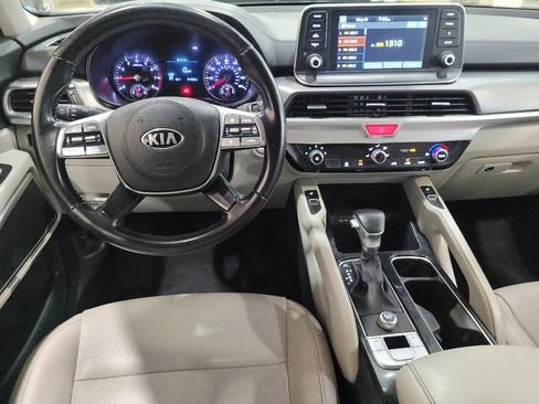 Used 2021 Kia Telluride S FWD image 22
