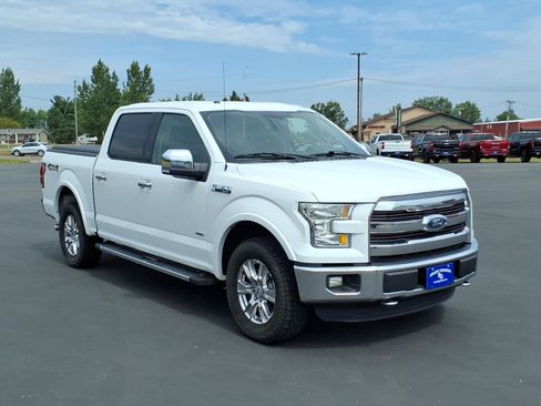 Used 2015 Ford F150 Lariat AWD/4WD image 8