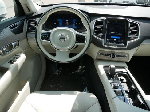 Certified 2023 Volvo XC90 B6 Plus w/ Protection Package Premier AWD/4WD image 12