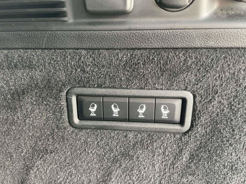 Used 2022 Jeep Grand Wagoneer Series I AWD/4WD image 8