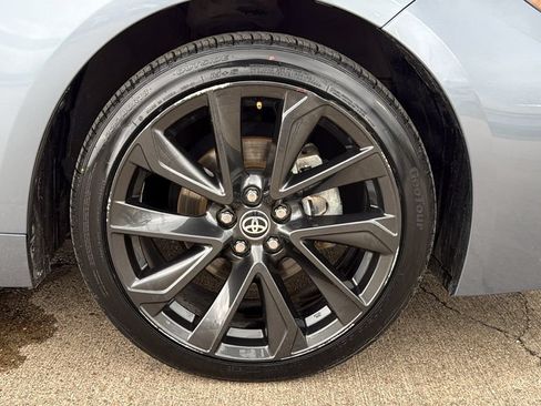 Used 2023 Toyota Corolla SE FWD image 33
