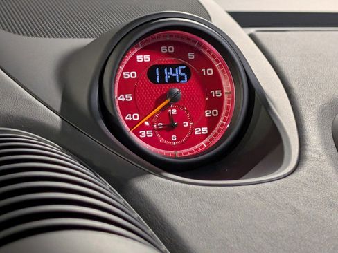 Certified 2023 Porsche 718 Cayman GT4 RWD image 36