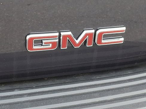 New 2026 GMC Yukon XL Denali w/ Sun & Power Step Package image 13