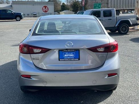 Used 2016 MAZDA MAZDA3 i Sport w/ Preferred Equipment Package image 6