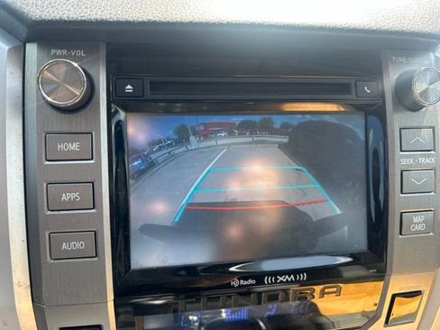 Used 2017 Toyota Tundra Limited w/ Limited Premium Package RWD image 16