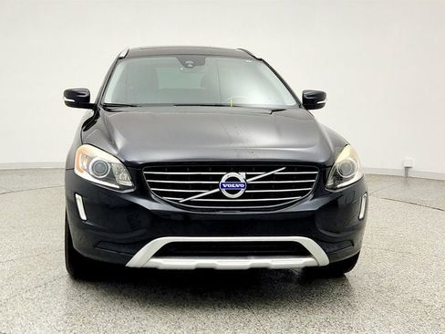 Used 2017 Volvo XC60 T5 Dynamic w/ Preferred Option Package AWD/4WD image 2