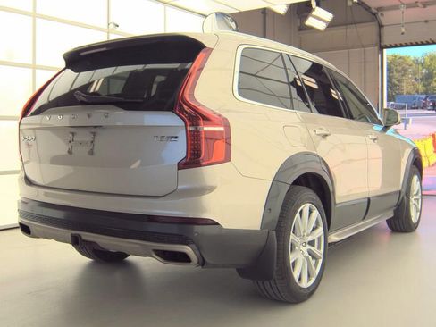 Used 2016 Volvo XC90 T8 Inscription w/ Vision Package AWD/4WD image 3