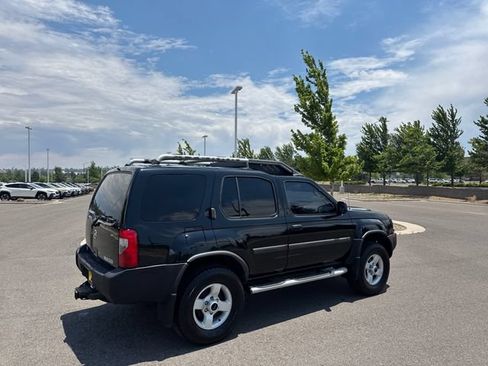 Used 2004 Nissan Xterra XE AWD/4WD image 3