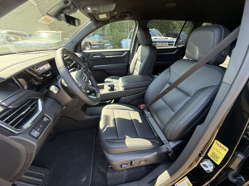 New 2026 GMC Acadia Elevation w/ Super Cruise Package image 17