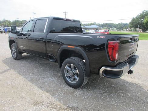 New 2026 GMC Sierra 3500 SLE w/ SLE Value Package AWD/4WD image 7