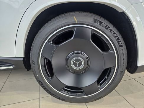 New 2026 Mercedes-Benz GLS 63 AMG 4MATIC image 23