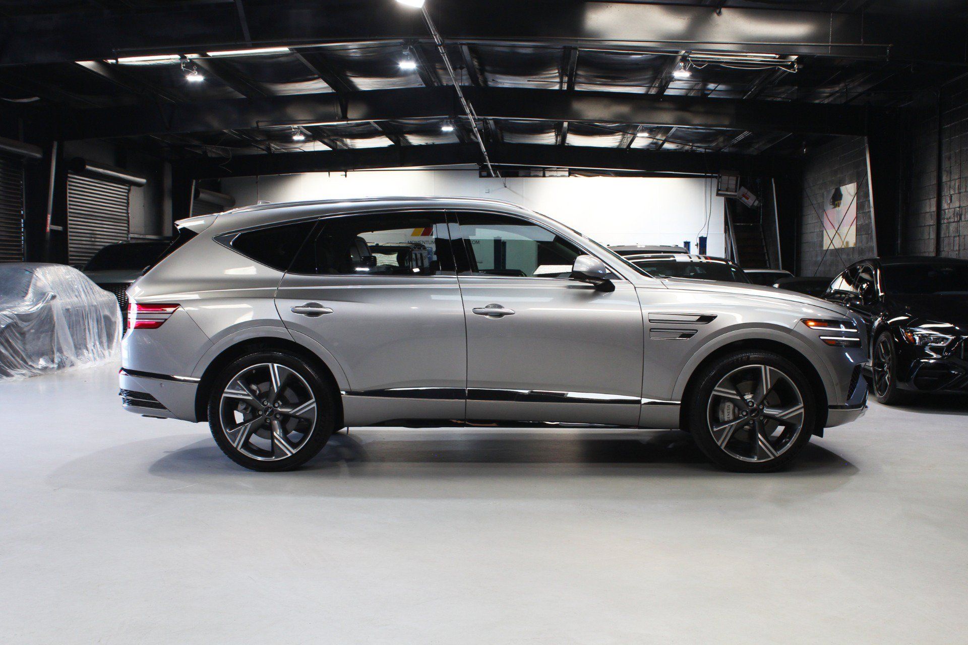 Used 2025 Genesis GV80 3.5T Prestige AWD/4WD image 18