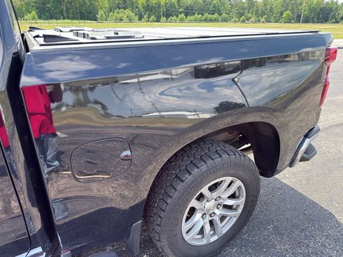 Used 2020 Chevrolet Silverado 1500 LT w/ All-Star Edition AWD/4WD image 10