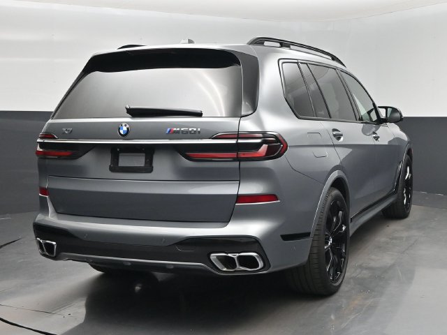 Used 2025 BMW X7 M60i w/ Executive Package AWD/4WD image 28