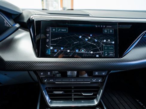 Used 2024 Audi e-tron GT Prestige image 45