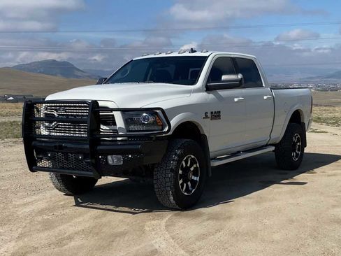 Used 2018 RAM 2500 Laramie w/ Sport Appearance Group image 4