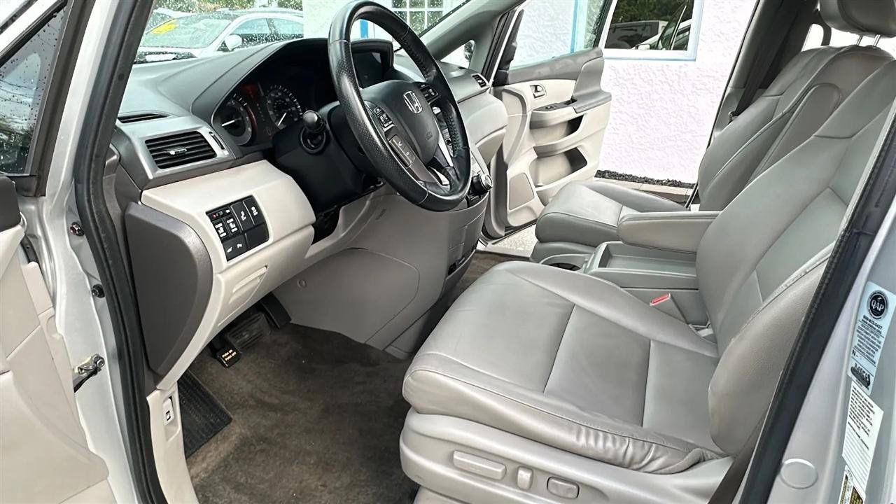 Used 2013 Honda Odyssey Touring image 20