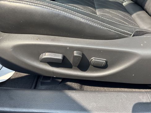 Used 2023 Nissan Maxima Platinum w/ Sport Mat Group image 18