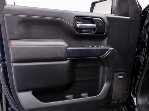 Used 2021 Chevrolet Silverado 1500 LT Trail Boss w/ Convenience Package II AWD/4WD image 12