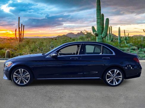 Used 2019 Mercedes-Benz C 300 Sedan image 6