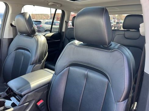 Used 2022 Jeep Grand Cherokee Limited 4xe w/ Luxury Tech Group II image 14