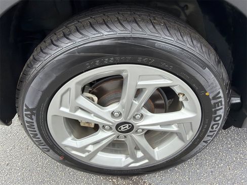 Used 2022 Hyundai Kona SEL image 17