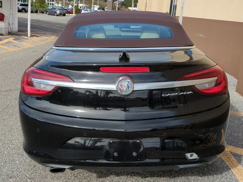 Used 2019 Buick Cascada Premium image 5