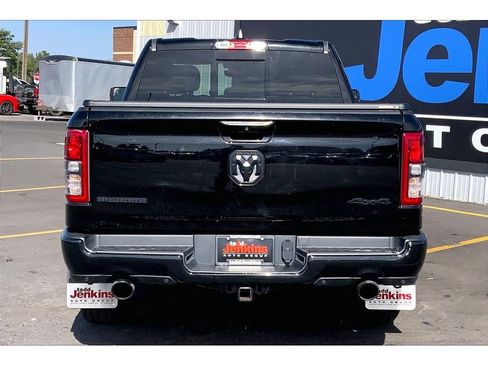 Used 2019 RAM 1500 Big Horn AWD/4WD image 4