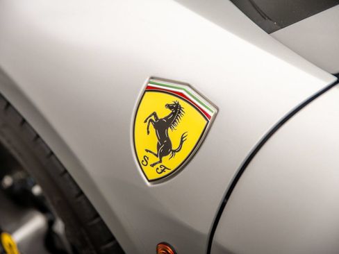 Used 2012 Ferrari 458 Spider RWD image 49