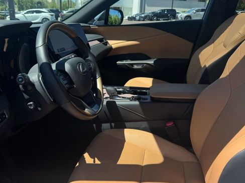 Used 2025 Lexus RX 350 Premium w/ Convenience Package AWD/4WD image 8