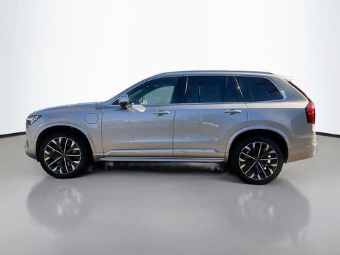 New 2026 Volvo XC90 T8 Plus w/ Protection Package Premier AWD/4WD image 4