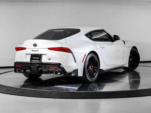 Used 2022 Toyota Supra Premium w/ Driver Assist Package image 7