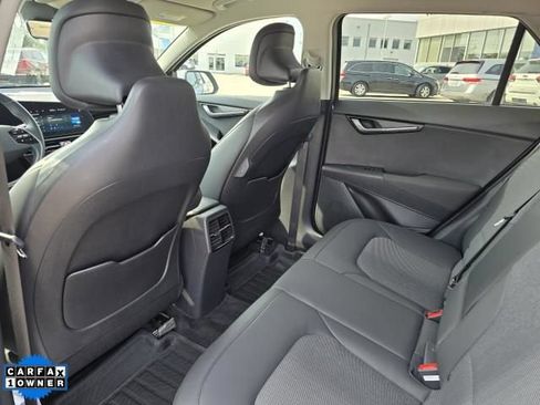 Used 2023 Kia Niro EX FWD image 11