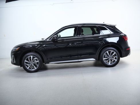 Used 2023 Audi Q5 2.0T Premium w/ Convenience Package AWD/4WD image 10