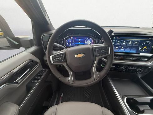 Used 2025 Chevrolet Silverado 2500 LTZ w/ LTZ Premium Texas Edition AWD/4WD image 12