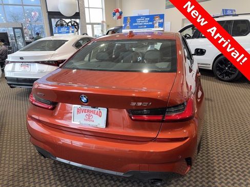 Used 2021 BMW 330i xDrive Sedan w/ M Sport Package image 4