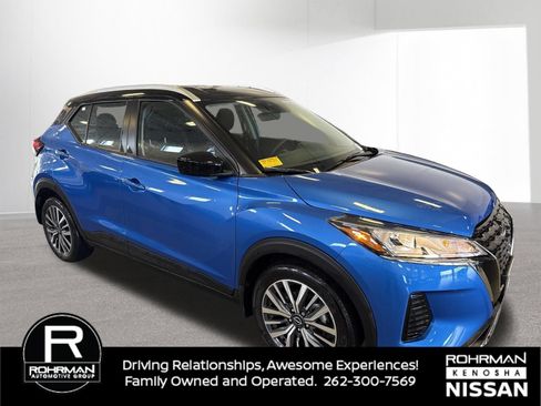 Used 2024 Nissan Kicks SV FWD image 9
