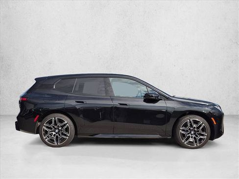 Used 2026 BMW iX xDrive45 w/ M Sport Package AWD/4WD image 4
