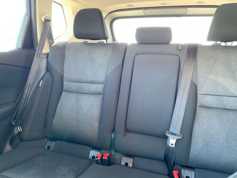 Used 2024 Nissan Rogue SV image 41