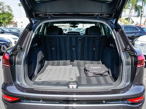 Used 2025 Audi Q6 e-tron Premium Plus w/ Premium Plus image 26