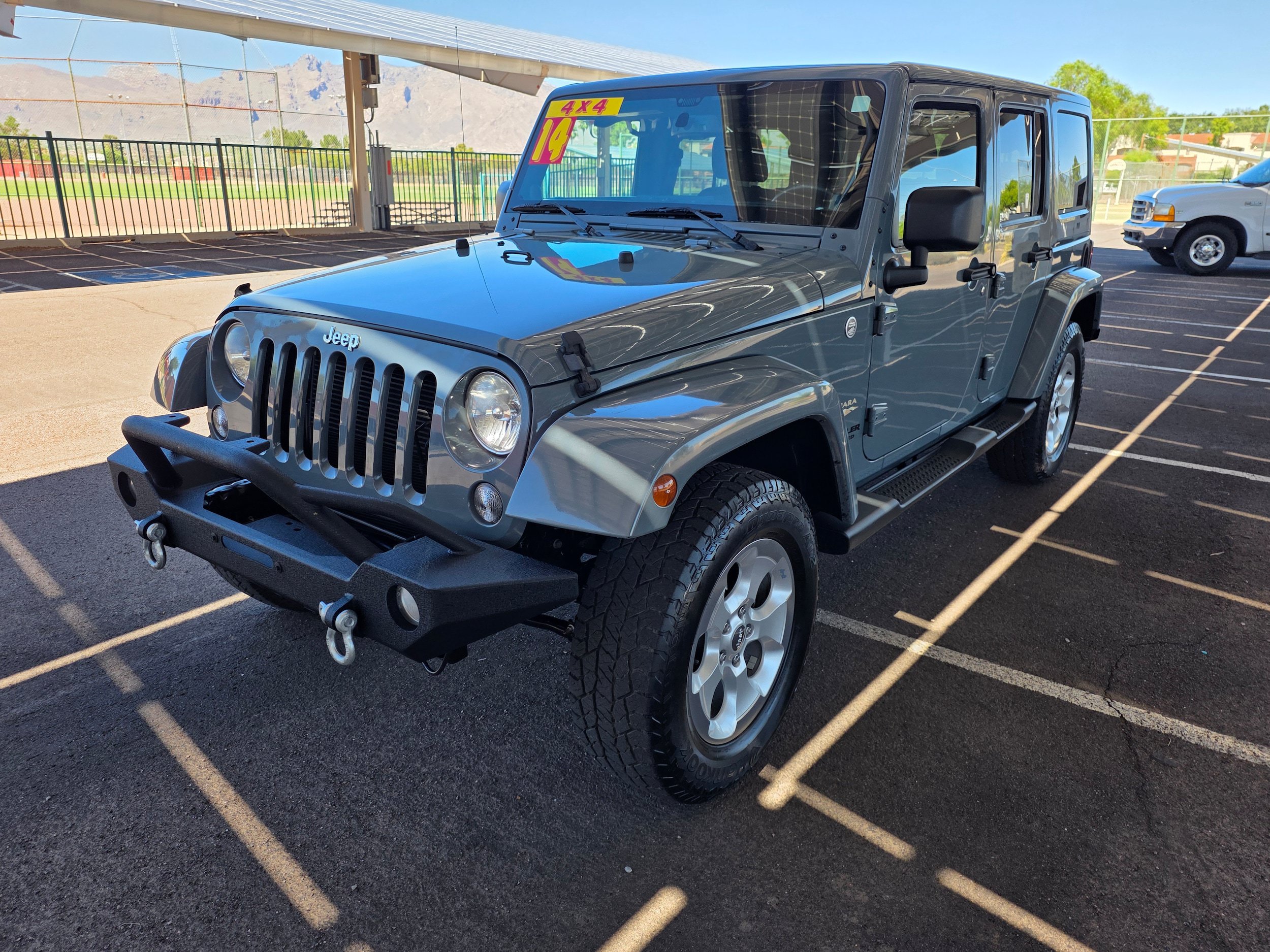 Used 2014 Jeep Wrangler Unlimited Sahara w/ Connectivity Group AWD/4WD image 1