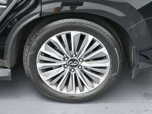Used 2025 INFINITI QX80 Luxe w/ Exterior Package AWD/4WD image 33