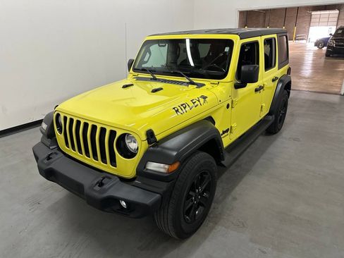 Used 2022 Jeep Wrangler Unlimited Sport AWD/4WD image 22